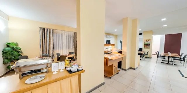 St Julian's Bay Hotel — photo 4