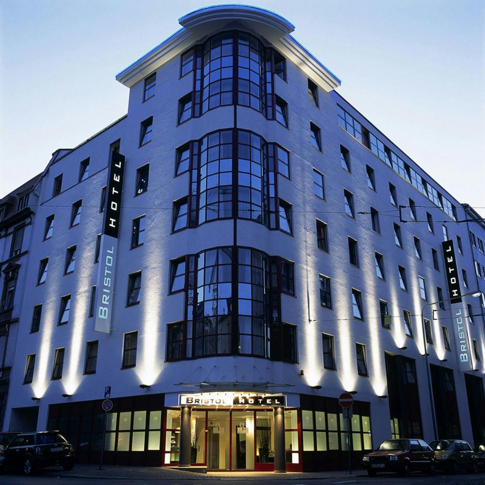 Billede av hotellet Bristol Hotel - nummer 1 af 17
