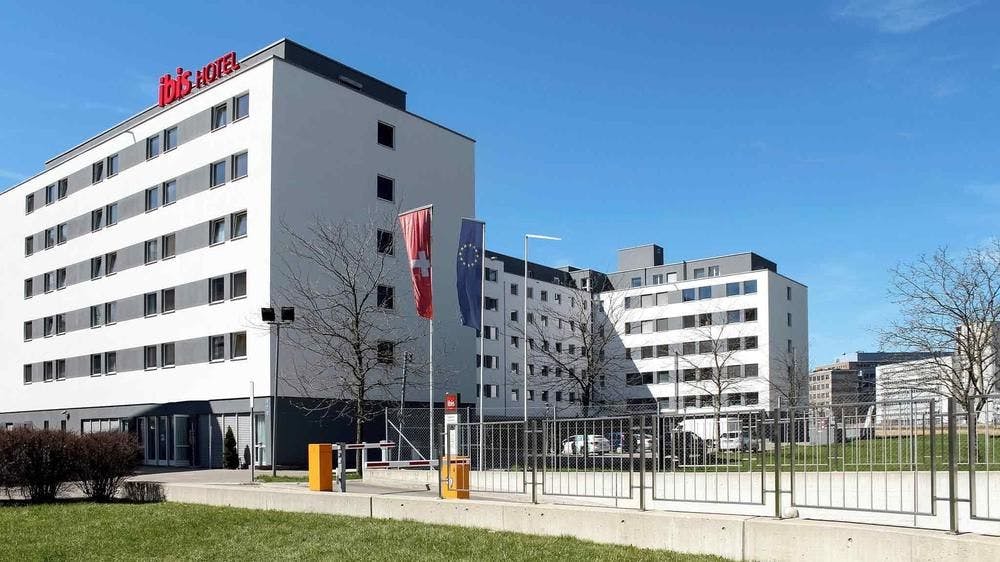 Hotellikuva Ibis Zurich Messe Airport Hotel - numero 1 / 12