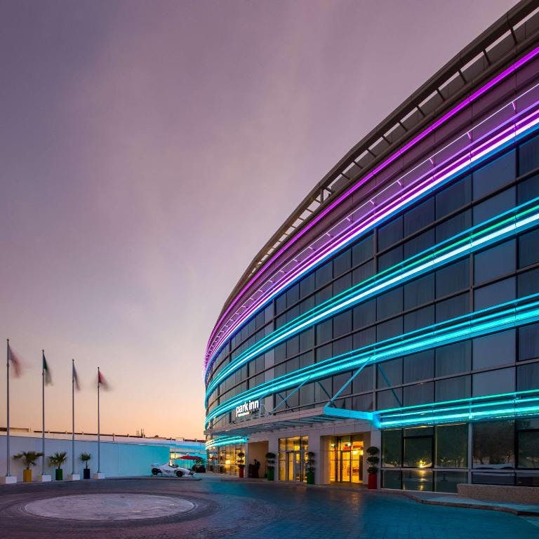 Hotellbilder av Park Inn by Radisson Dubai Motor City - nummer 1 av 11