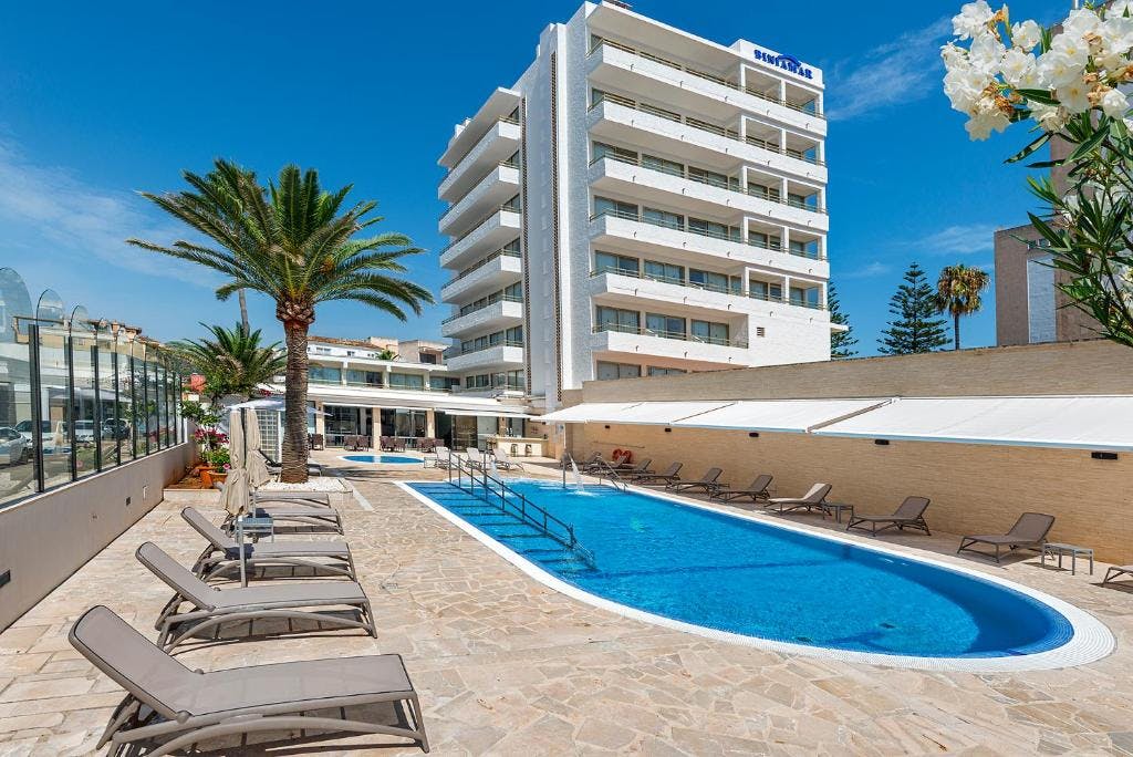 Hotellbilder av Biniamar - nummer 1 av 6