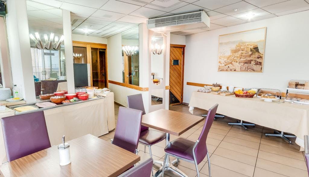 Billede av hotellet Carlton Hotel Sliema Malta - nummer 9 af 11