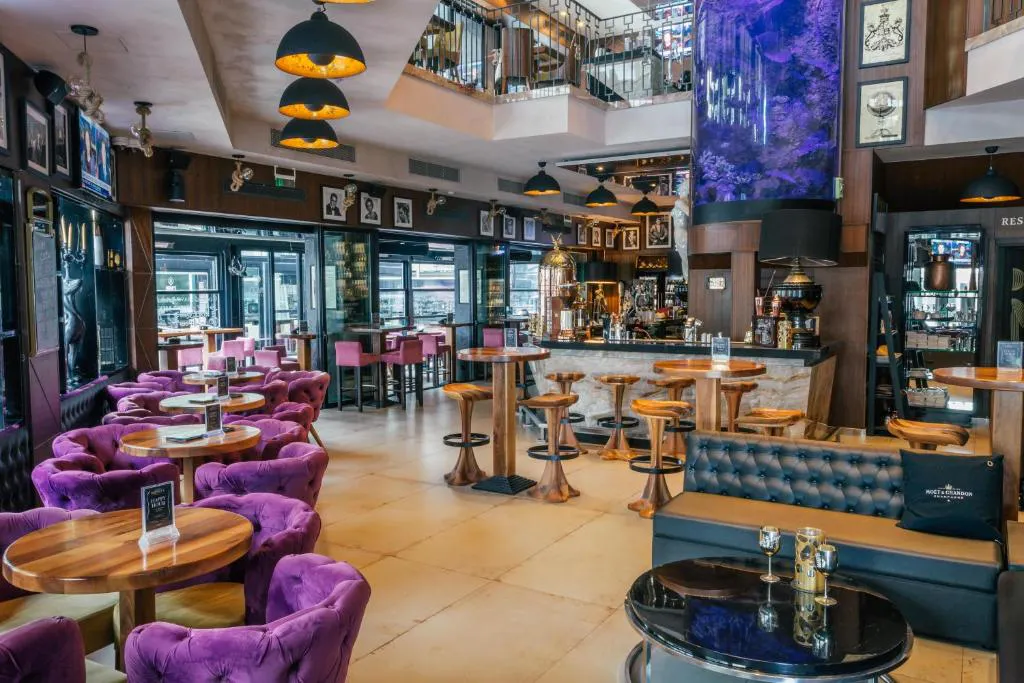 Hugo's Boutique Hotel - Adults Only — photo 2