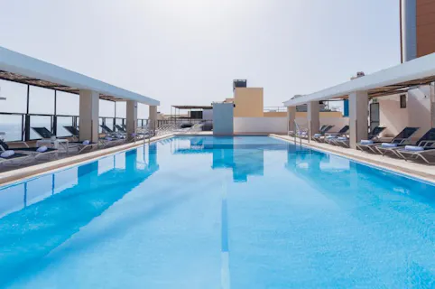 Alexandra Hotel, St. Julians, Malta — photo 2 of 6