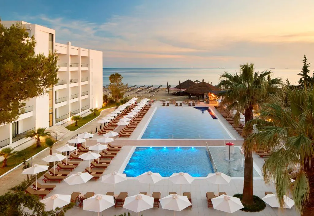 Sol Tropikal Durres