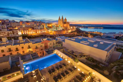 Pergola Club Apartments Hotel & Spa, Mellieha, Malta — photo 3 of 14