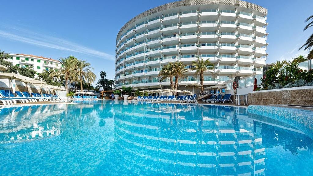 Hotellbilder av Bull Hotel Escorial & Spa - nummer 1 av 8
