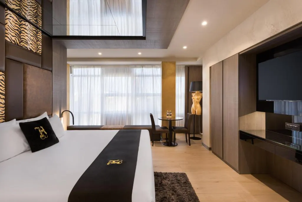 Hugo's Boutique Hotel - Adults Only — photo 3