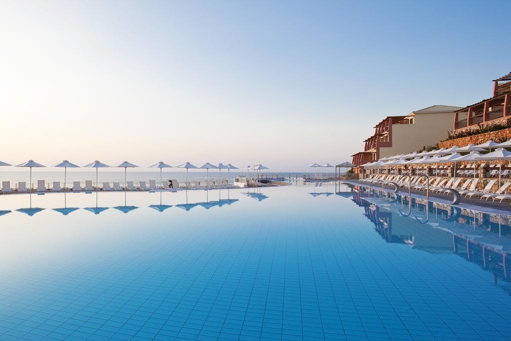 Hotellbilder av Apostolata Island Resort & Spa - nummer 1 av 18