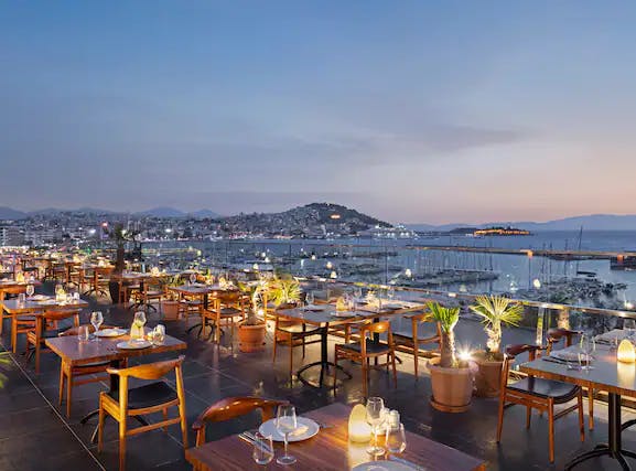 Billede av hotellet DoubleTree by Hilton Hotel Kusadasi - nummer 1 af 12