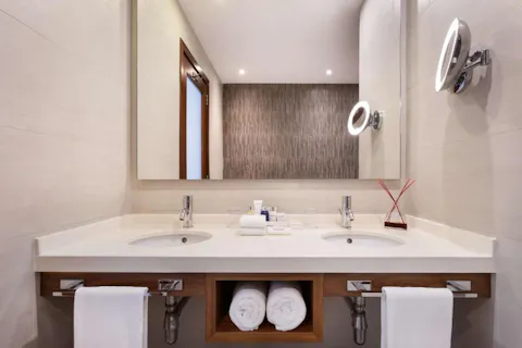 Radisson Blu Resort St. Julians, St. Julians, Malta — photo 5 of 7
