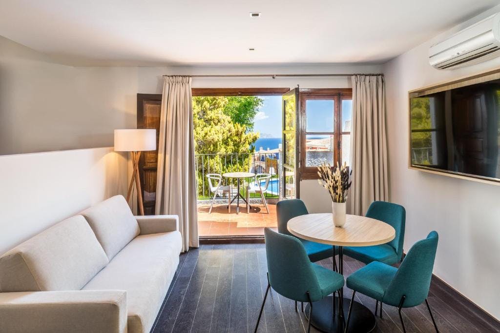 Billede av hotellet Occidental Pueblo Acantilado - nummer 13 af 19