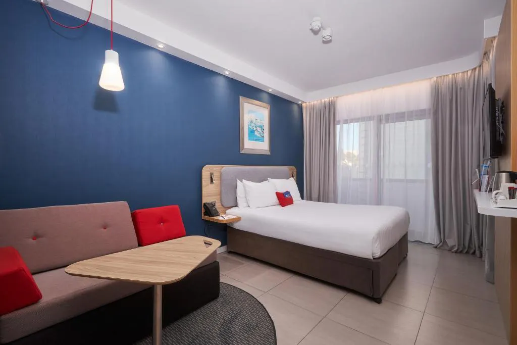 Holiday Inn Express Malta Hotel — photo 3