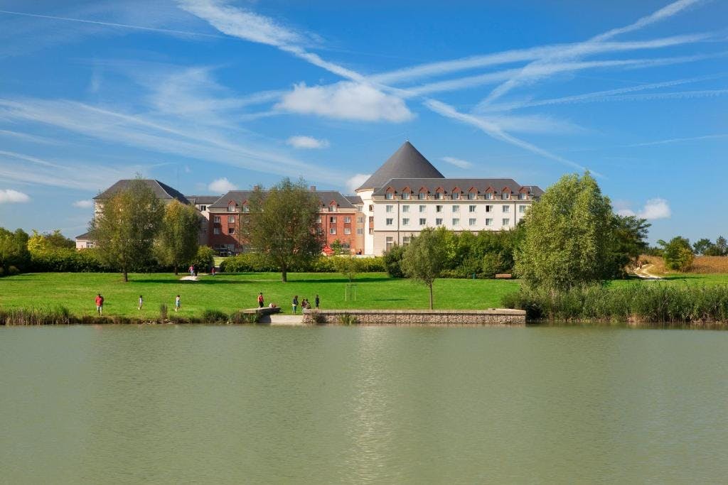 Billede av hotellet Grand Magic Hotel Marne La Vallée - nummer 1 af 12