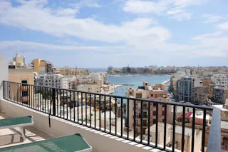 Dean Hamlet Aparthotel, St. Julians, Malta — photo 3 of 10