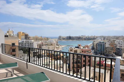 Dean Hamlet Aparthotel, St. Julians, Malta — photo 3 of 10