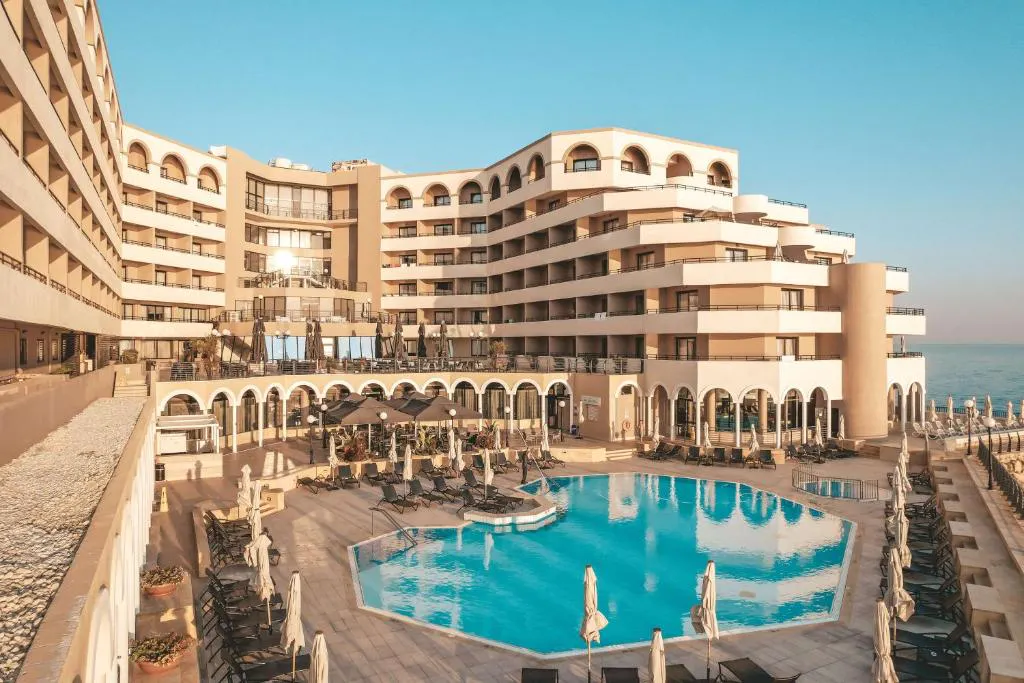 Radisson Blu Resort St. Julians, St. Julians, Malta — photo 1 of 7