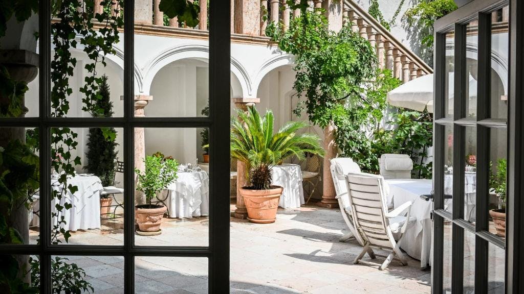 Billede av hotellet Hotel Opera - nummer 1 af 11