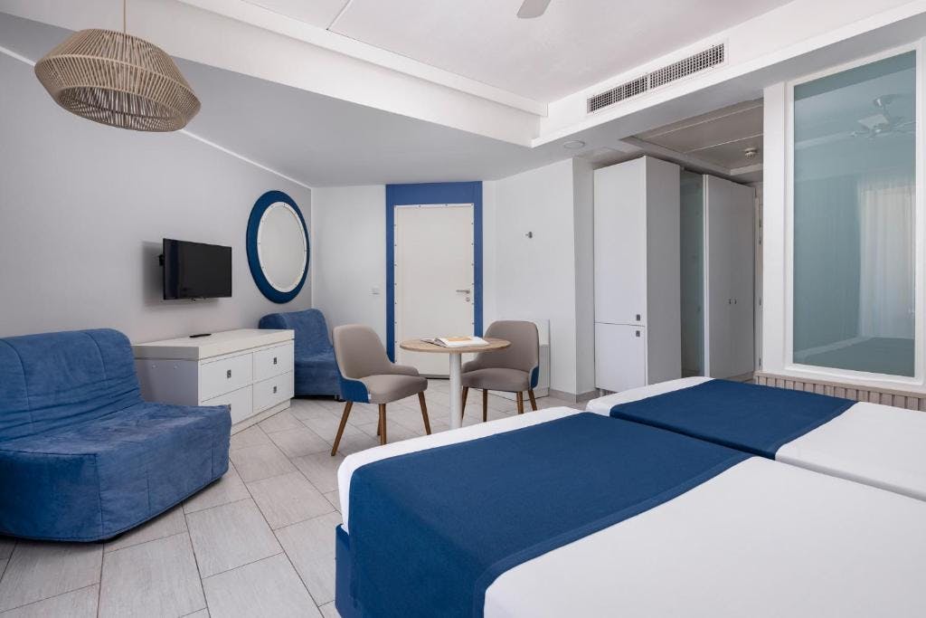 db Seabank Resort & Spa, Mellieha, Malta — photo 6 of 6