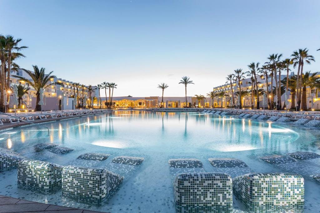 Billede av hotellet Grand Palladium White Island Resort & Spa - - nummer 1 af 21