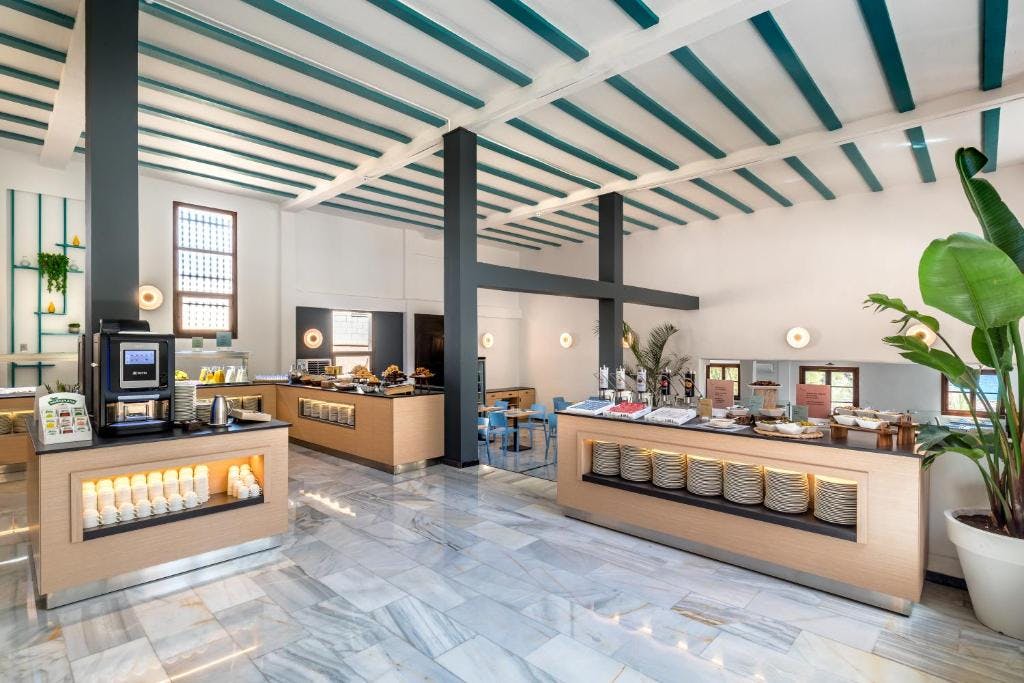 Billede av hotellet Occidental Pueblo Acantilado - nummer 10 af 19