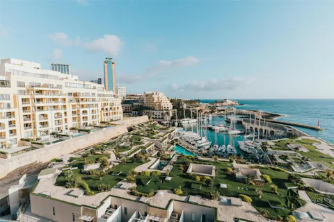 Cavalieri Art Hotel, St. Julians, Malta — photo 5 of 5