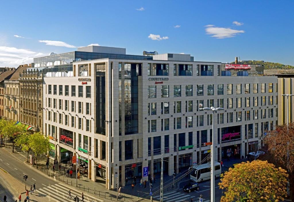Hotellbilder av Courtyard by Marriott Budapest City Center - nummer 1 av 10