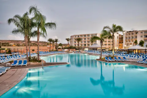 db Seabank Resort & Spa, Mellieha, Malta — photo 2 of 6