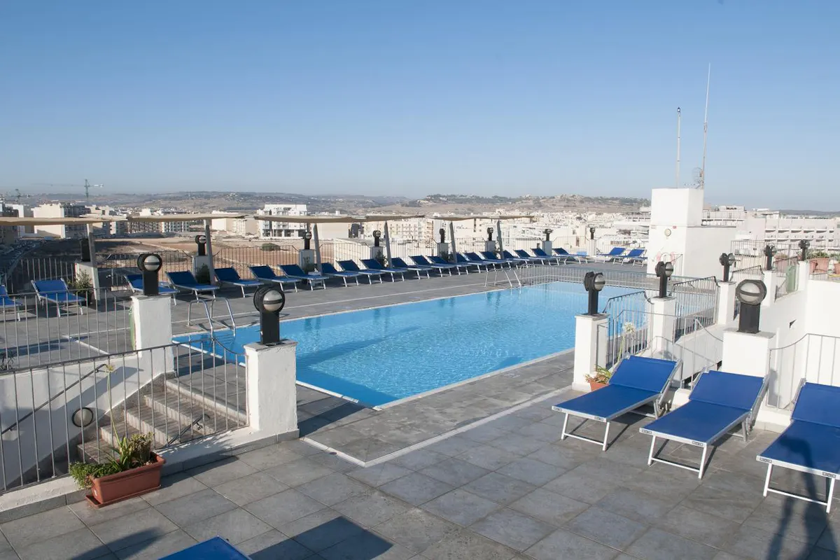 Santana Hotel, Qawra, Malta — photo 1 of 21
