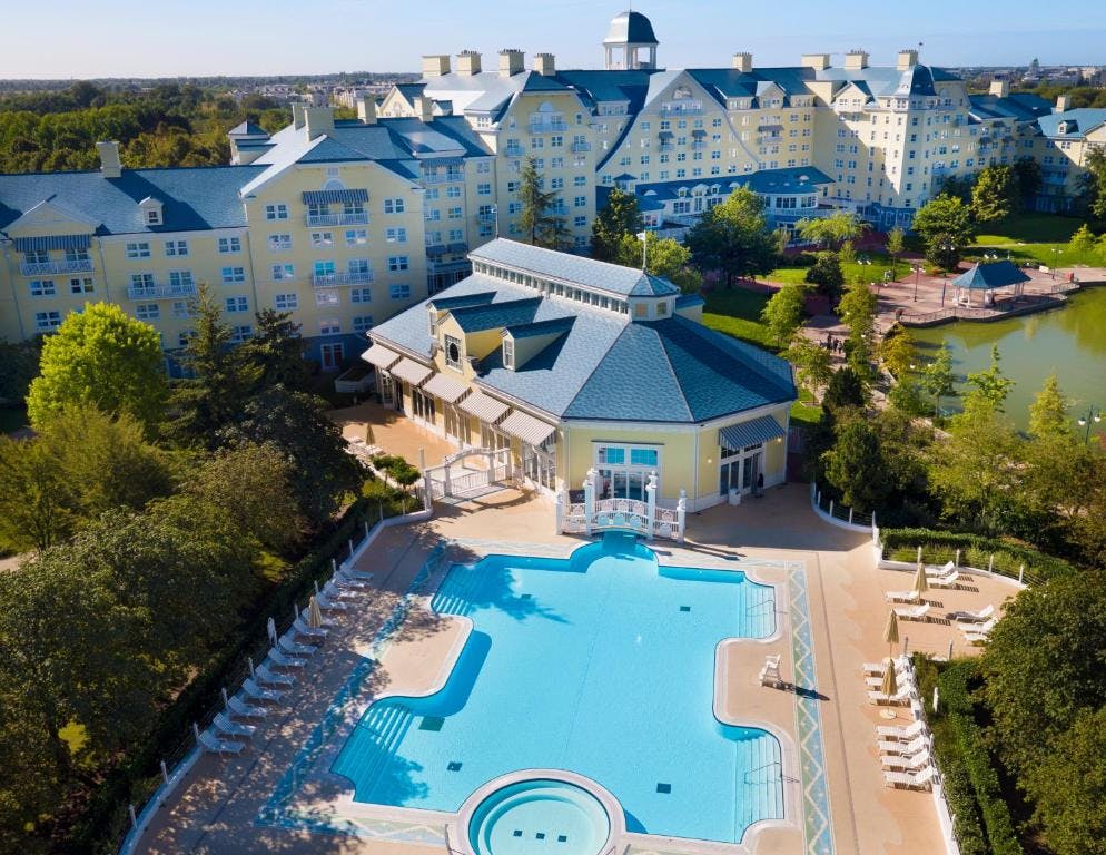 Billede av hotellet Disney Newport Bay Club - nummer 2 af 7