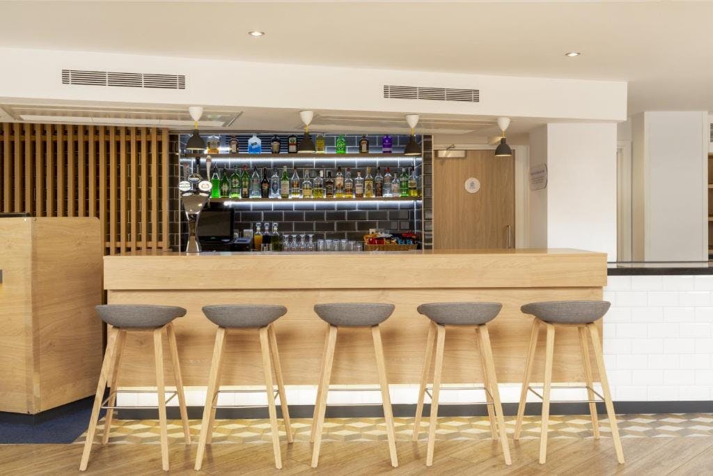 Bilder från hotellet Holiday Inn Express Edinburgh City Centre - nummer 1 av 11