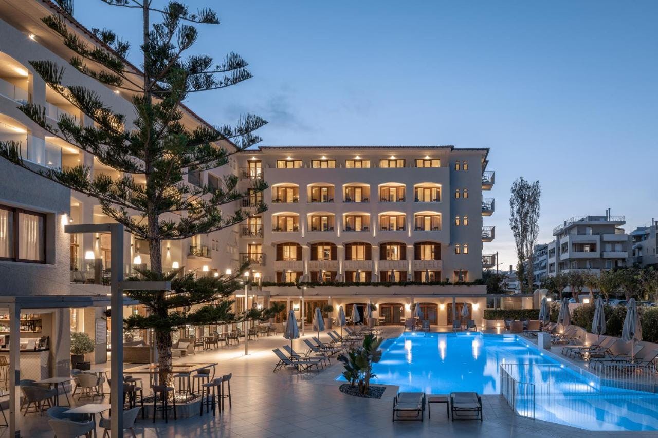 Hotellbilder av Theartemis Palace - nummer 1 av 10