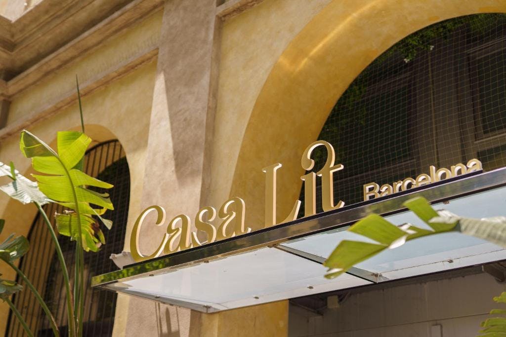 Casa Lit Barcelona by Ona