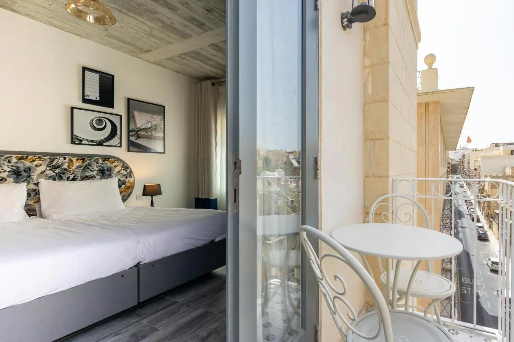 Lady Todd, Sliema, Malta — photo 1 of 5