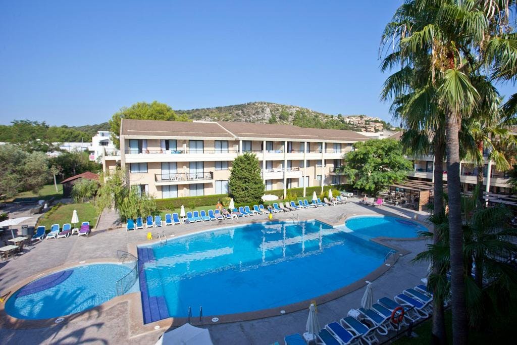 Aparthotel Bahia Pollensa