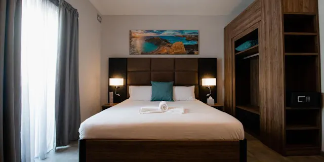Pebbles Resort, St Pauls Bay, Malta — photo 4 of 8
