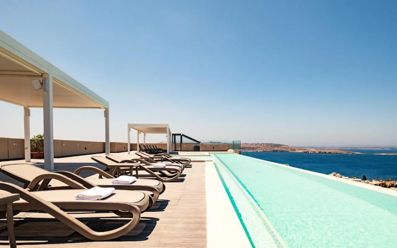 Mayflower Hotel, Qawra, Malta — photo 1 of 10