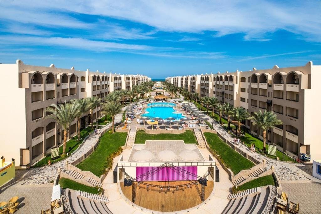 Billede av hotellet El Karma Aqua Beach Resort - nummer 1 af 7