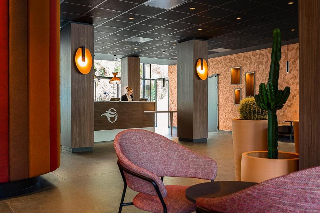 Billede av hotellet Oceania Paris Porte De Versailles - nummer 1 af 14